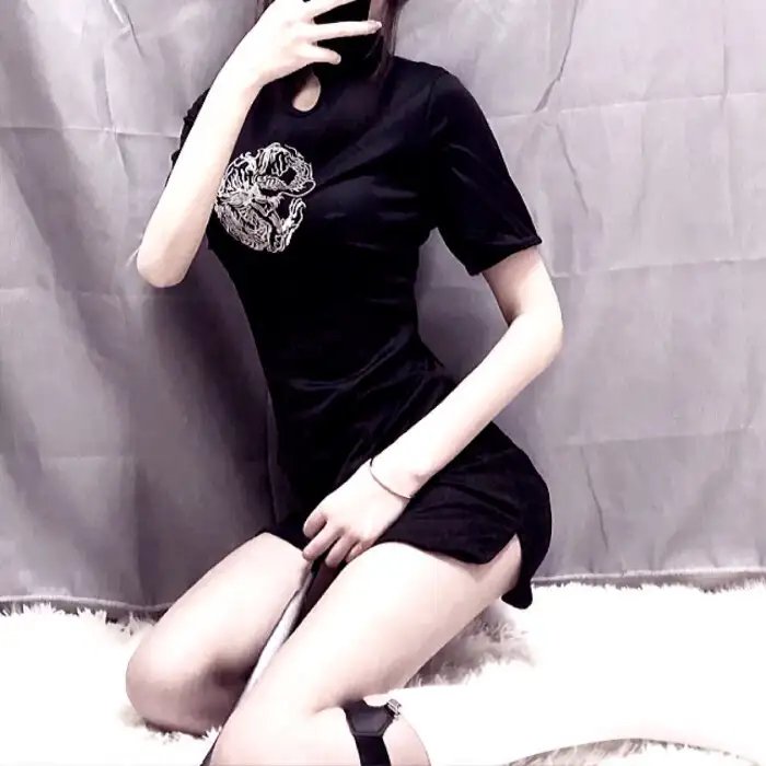 女兵报到